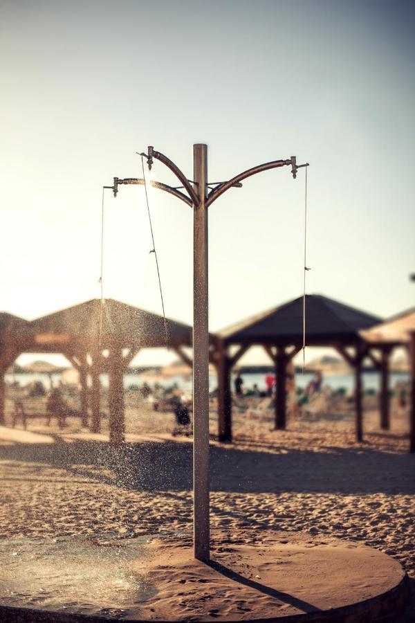 Wom Beach Pod Hotel - A Member Of Brown Hotels Tel-Aviv Extérieur photo