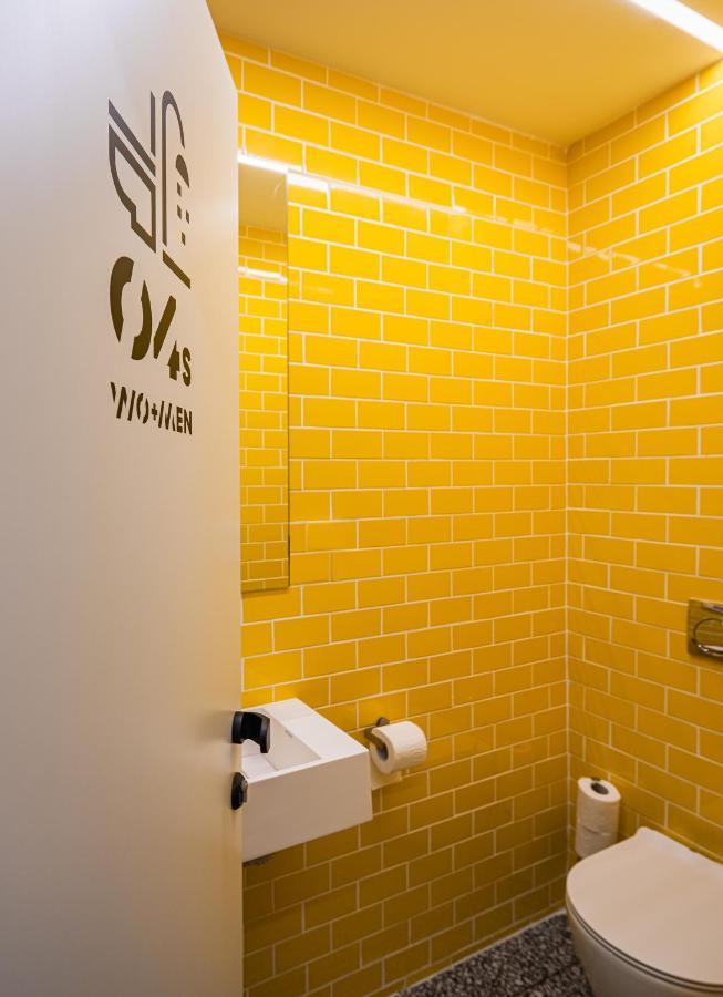 Wom Beach Pod Hotel - A Member Of Brown Hotels Tel-Aviv Extérieur photo