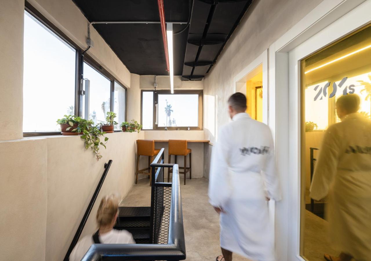 Wom Beach Pod Hotel - A Member Of Brown Hotels Tel-Aviv Extérieur photo